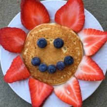 Gluten-free Berry Sun Pancake